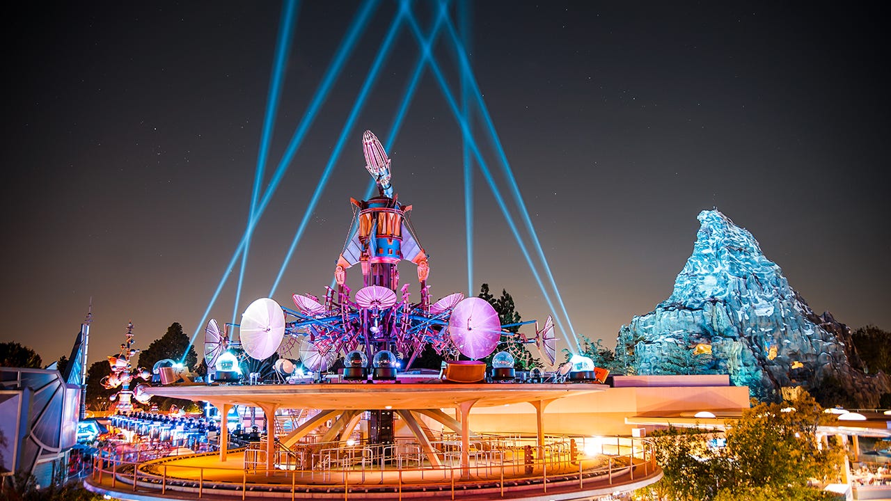 New Tomorrowland Skyline Lounge Experience to Debut in Disneyland ...