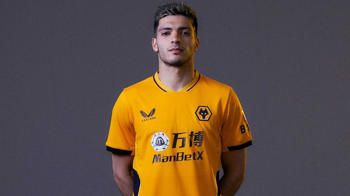 Wolves launch new home kit for 2021/22 | Express &amp; Star