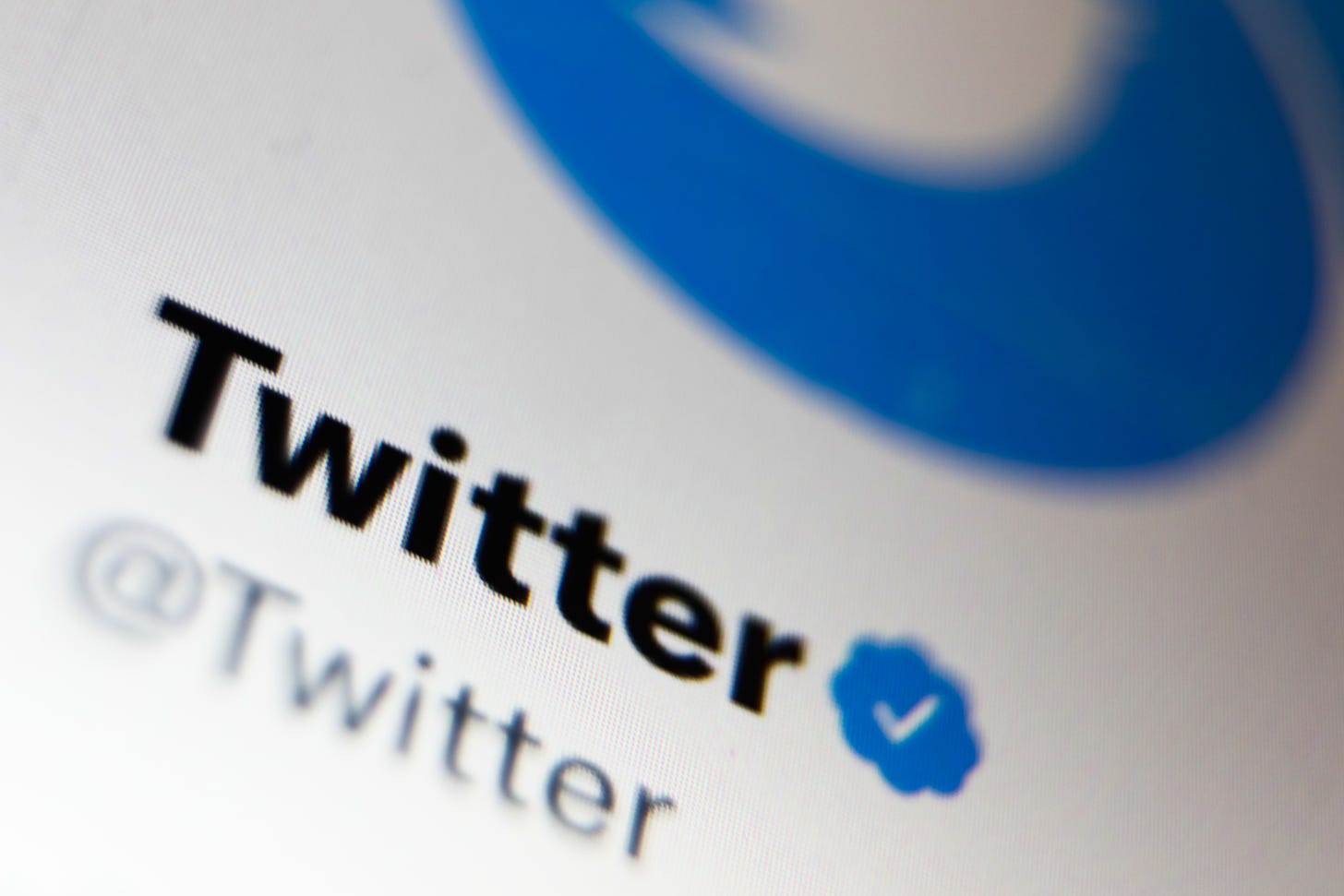 Twitter test lets you 'unmention' yourself in tweets | Engadget