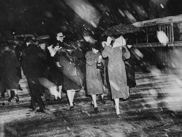 Vintage Photos Show Americans Trudging Through Snowstorms