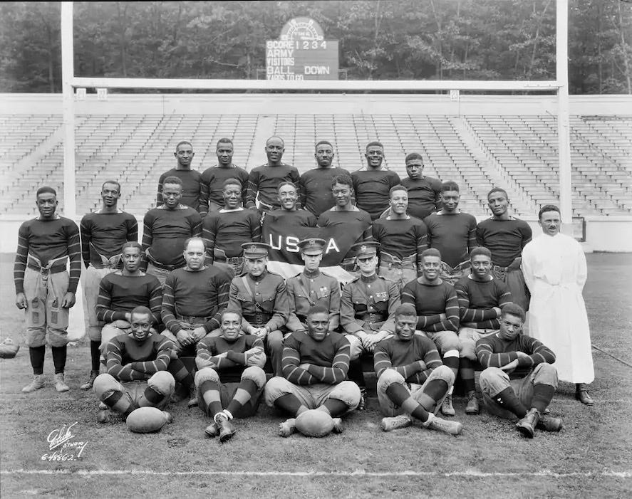 This image has an empty alt attribute; its file name is 1925-26-Team-Picture-of-Black-Football-Team-at-West-Point-trimmed.jpg