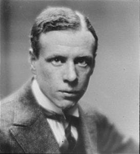 Photo of Sinclair Lewis.