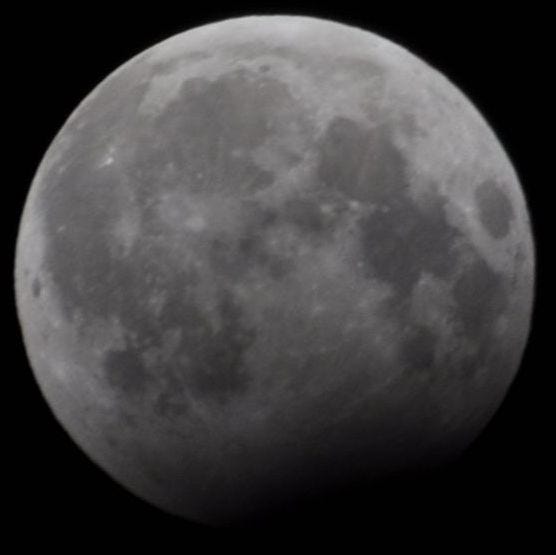 File:December 2009 partial lunar eclipse-cropped.jpg