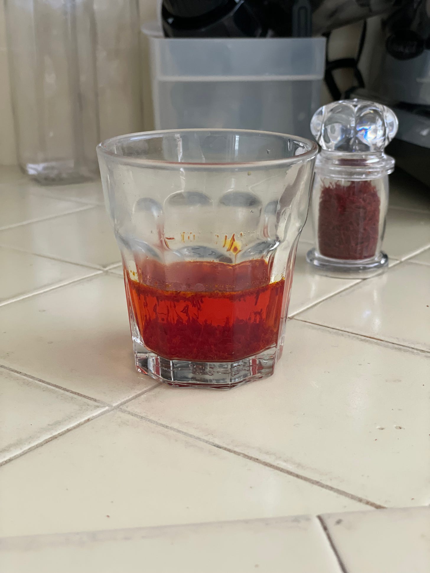 Saffron water mixture
