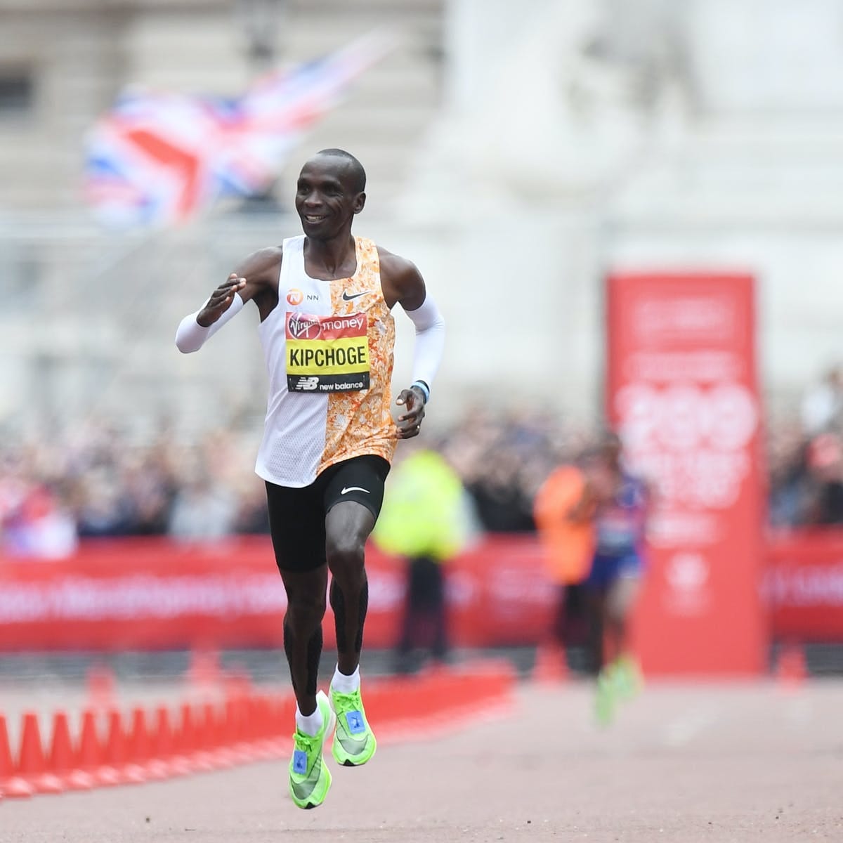 Can Eliud Kipchoge run a sub-2hr marathon? It all comes down to 15  extraordinary seconds
