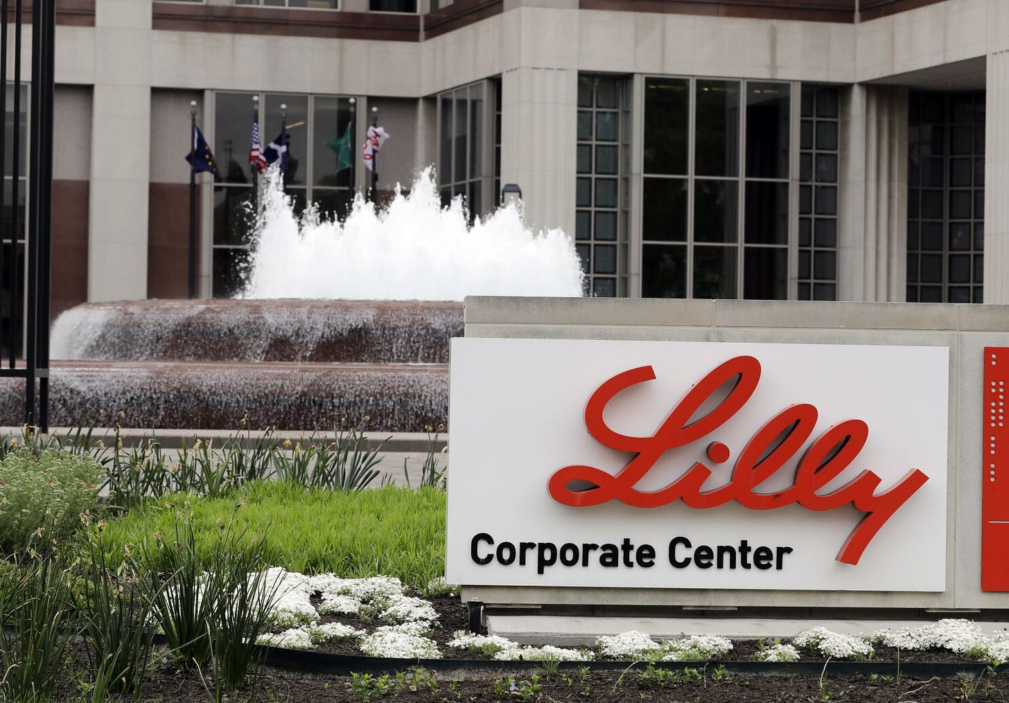 Hiltzik: Eli Lilly financed Indiana antiabortion legislators - Los Angeles  Times