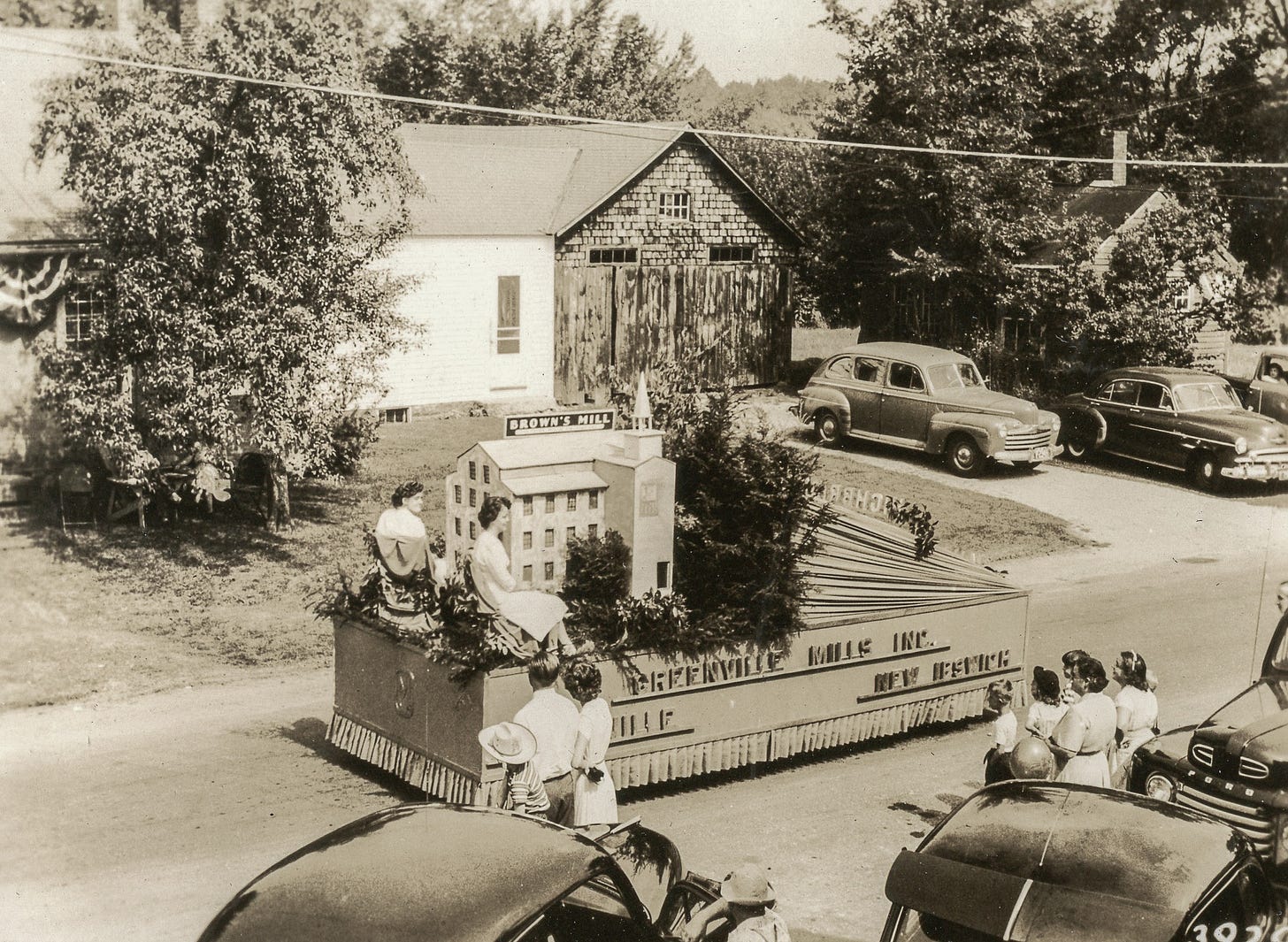 Browns Mill Float