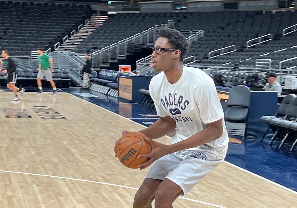 Pacers forward/center Jalen Smith warms up prior to a game.