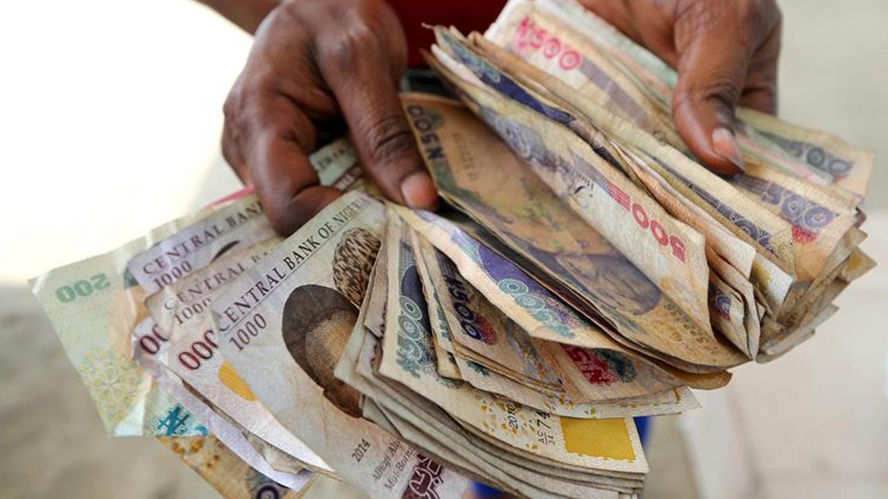 Naira sees biggest plunge at official window as CBN adjusts rate