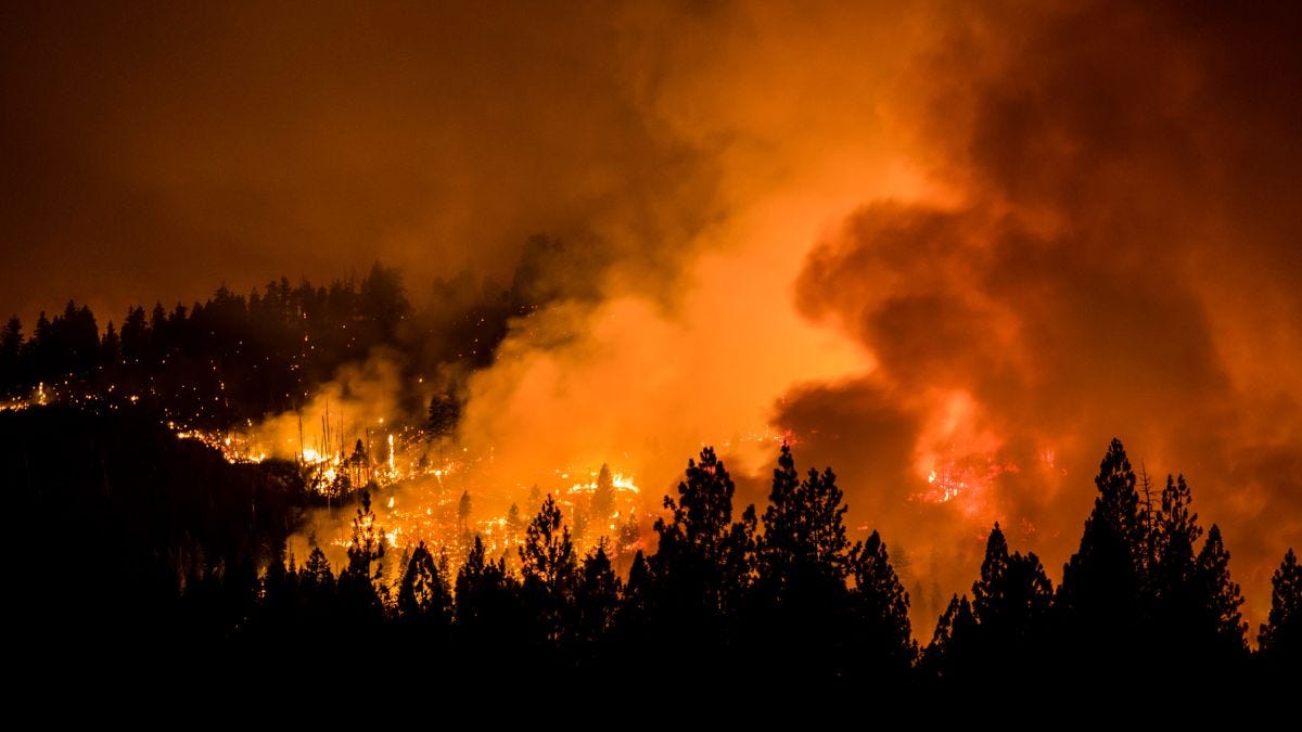 91 wildfires are now burning across the US, with Oregon&#39;s Bootleg Fire  growing to over 400,000 acres | CNN