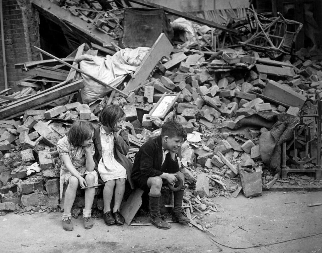 Public Domain: WWII: London Blitz (HD-SN-99-02668 DOD/NARA)