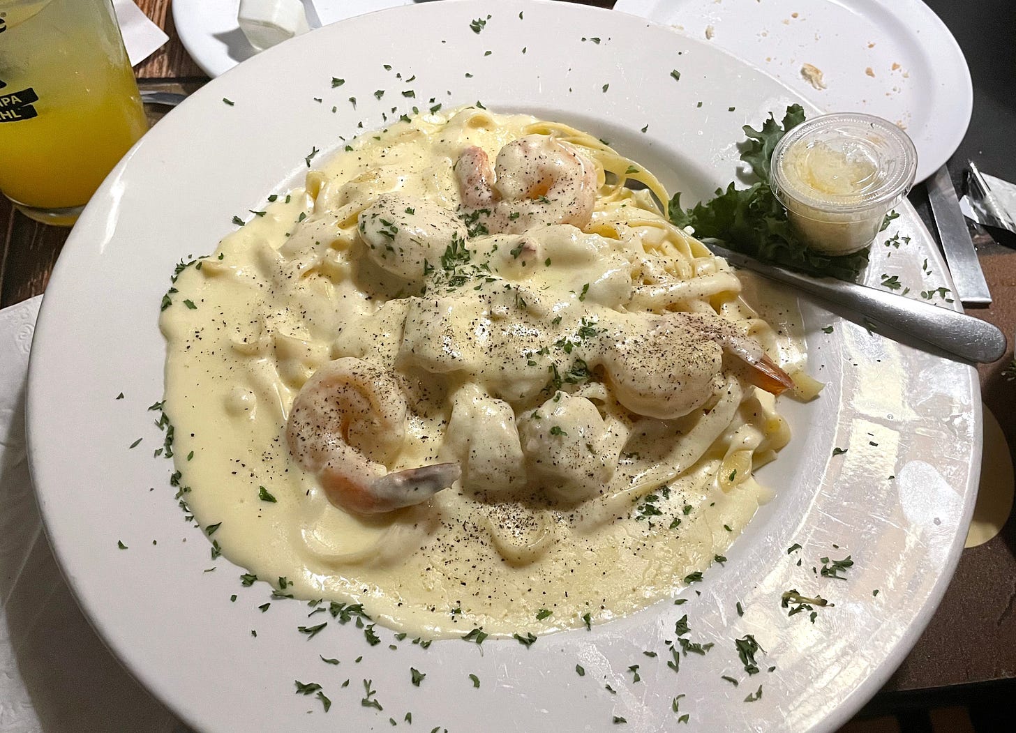 seafood alfredo pasta