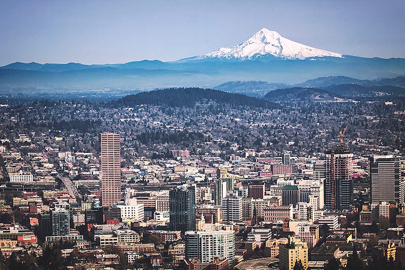 File:Portland, OR and Mount Hood from Pittock Mansion.jpg