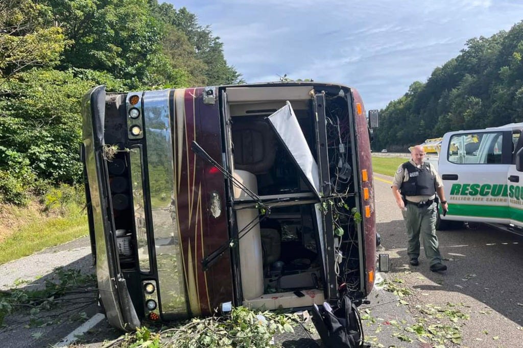 Montgomery suffered  “some cuts and broken ribs” after his bus overturned on Interstate 75 in Tennessee. 