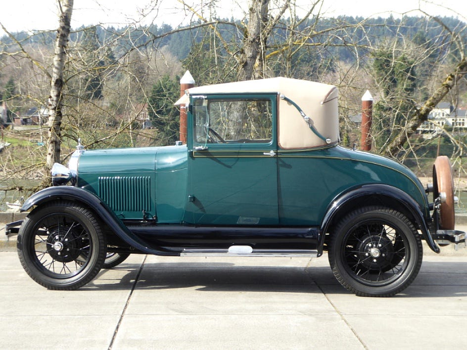1929 FORD SPORT COUPE
