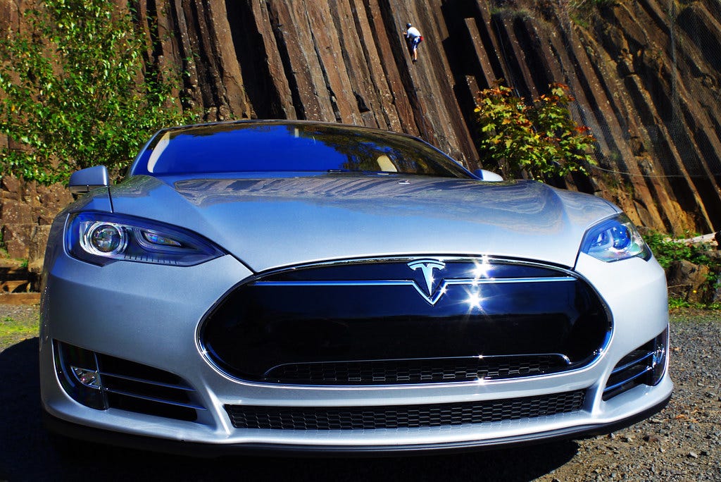 Tesla Model S Sedan # bb2