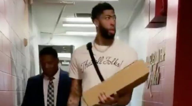 Anthony Davis Wore A 'That's All Folks!' Shirt To The Pelicans Finale