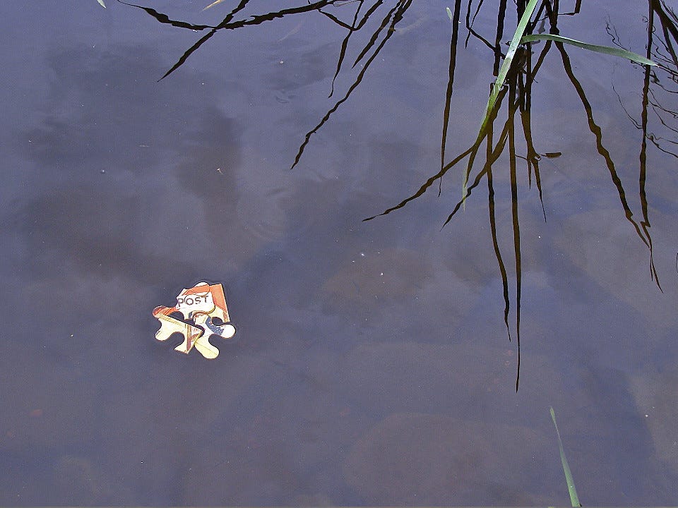 Floating jigsaw pieces, Säveån
