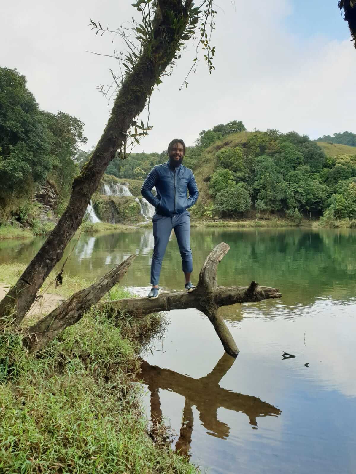 Tyrshi Falls.