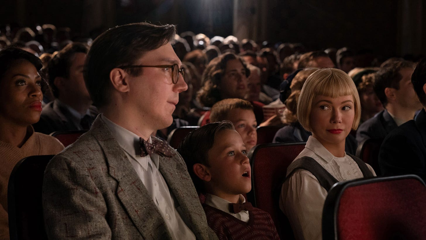 Paul Dano, Mateo Zoryon Francis-DeFord, and Michelle Williams in The Fabelmans