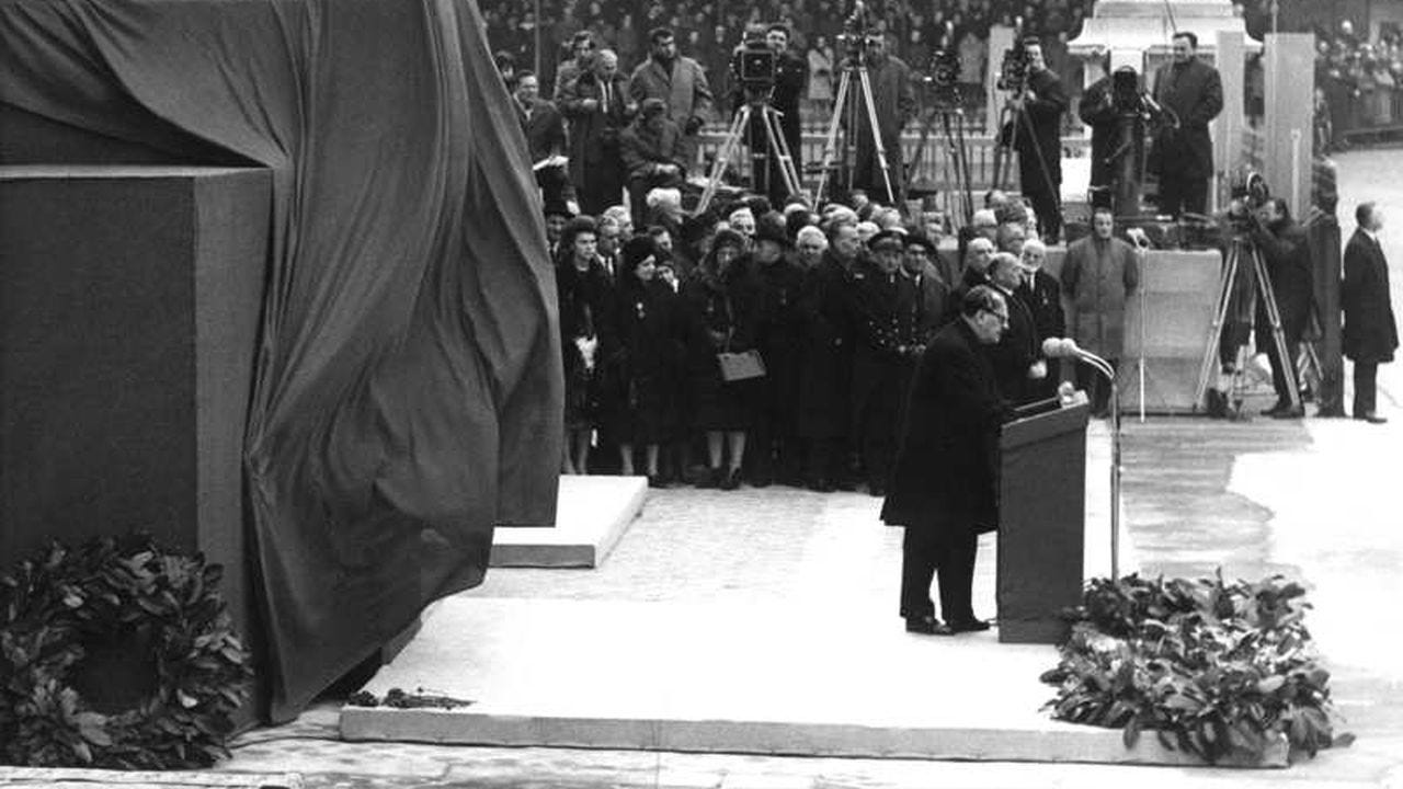 Il y a 50 ans, l'hommage d'André Malraux à Jean Moulin | Les Echos