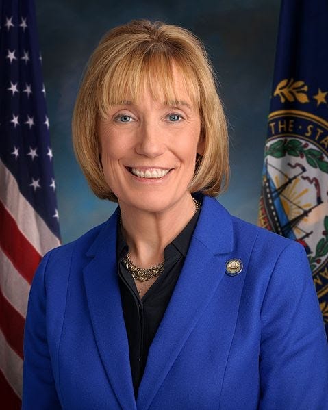 File:Maggie Hassan, official portrait, 115th Congress.jpg