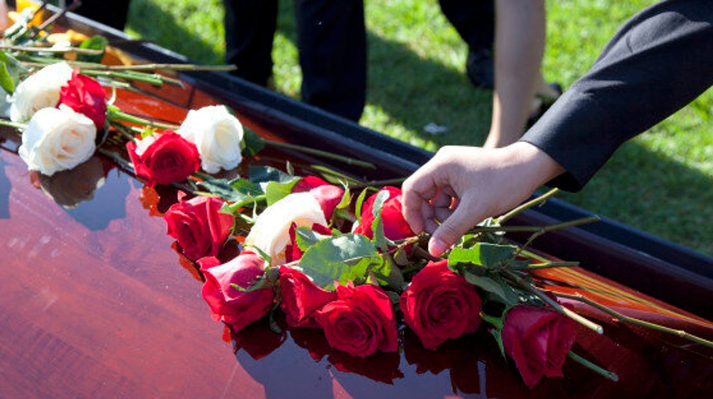 How To Conduct Yourself At A Funeral | HuffPost Canada Life