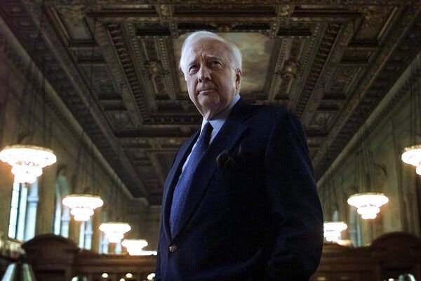 The author David McCullough in 2001, the year his biography “John Adams” was published. It would go on to win a Pulitzer Prize, his second.