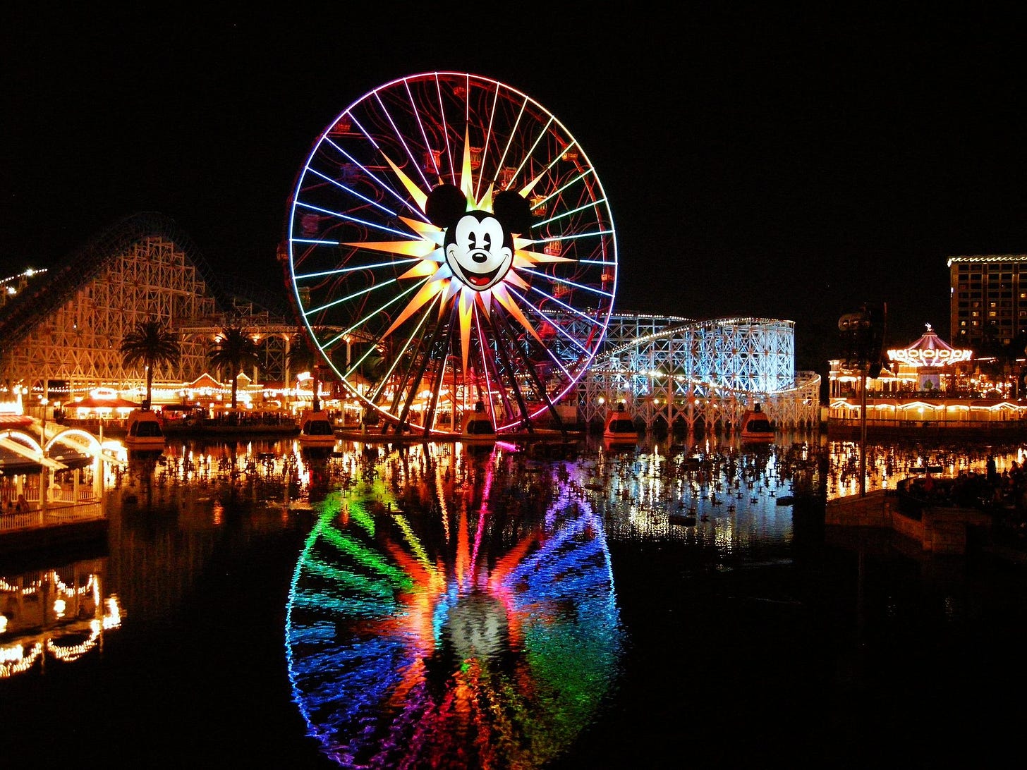 Obscure facts about Disneyland Resort to annoy your family with next time you visit