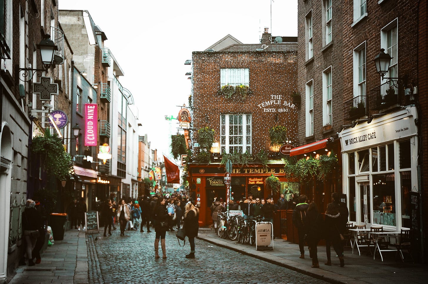 Image of Temple Bar in Dublin’s city centre for article by Larry G. Maguire