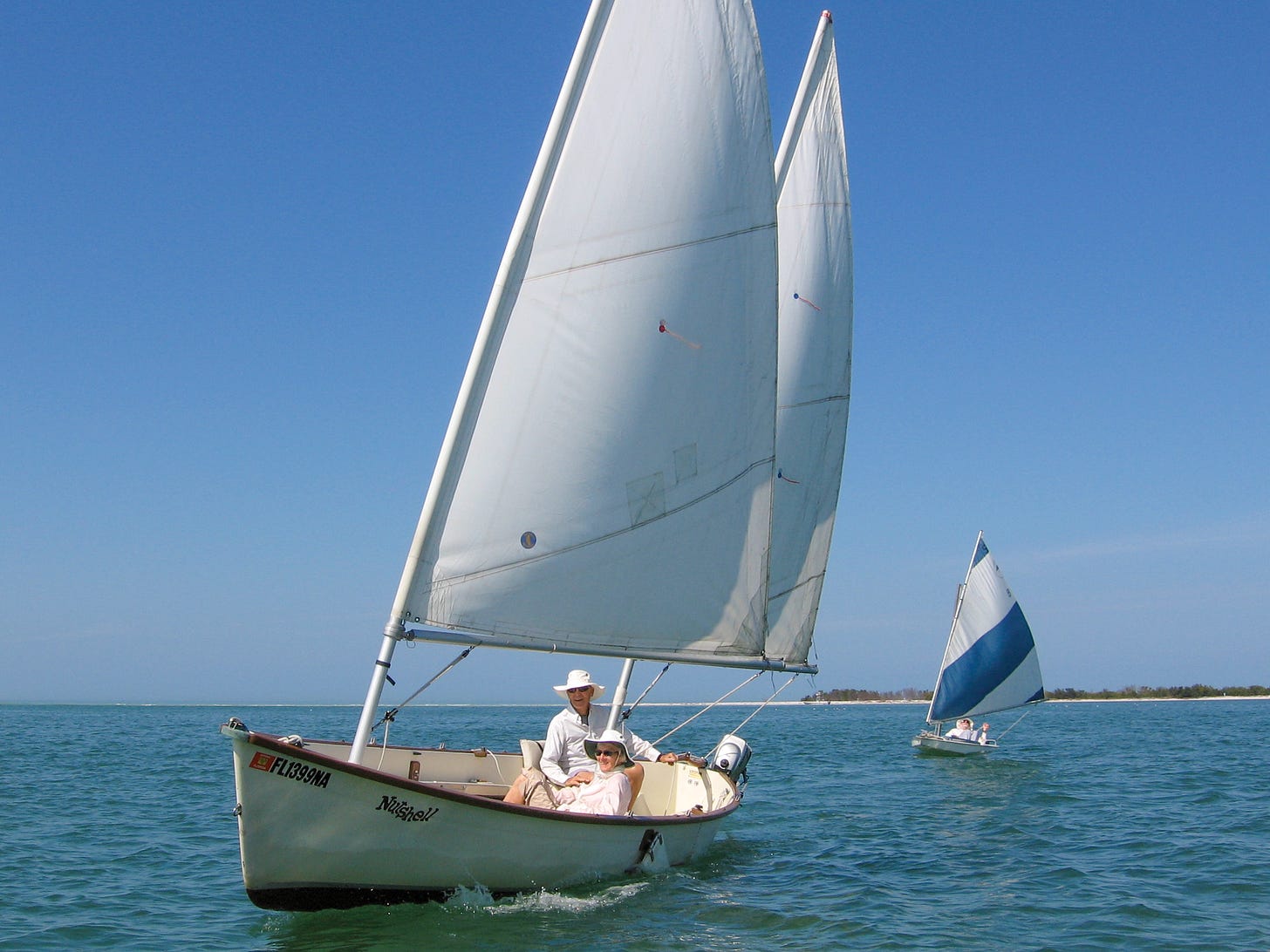 21 foot sailing yacht