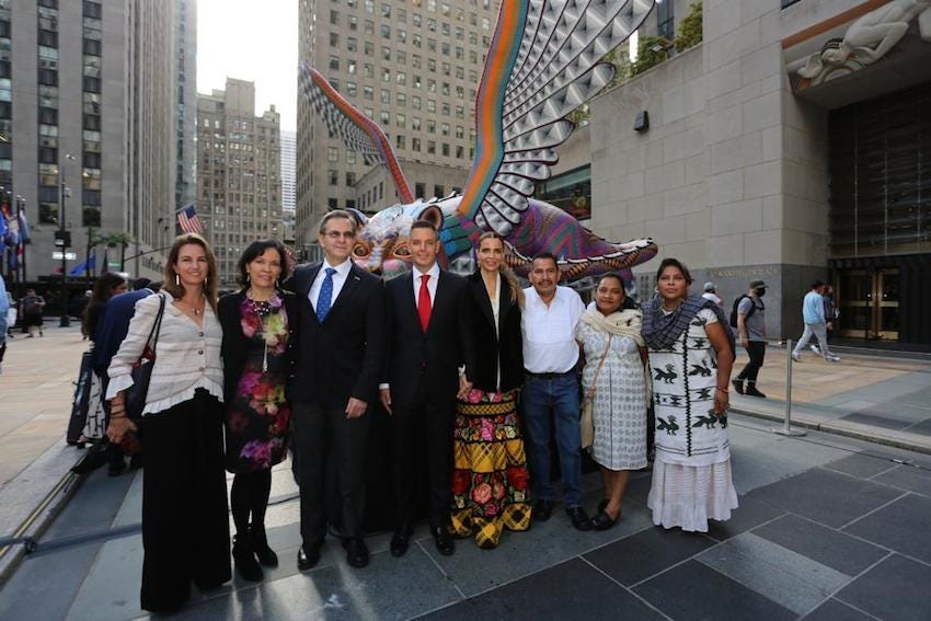 Alebrijes gigantes de Oaxaca conquistan con su magia el corazón de Nueva  York | cuartaplana.com