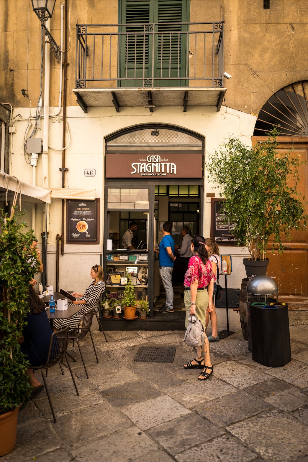 Espresso na Casa Stagnitta |  Alimentos Viagens na Sicília |  A Herdade Elliott