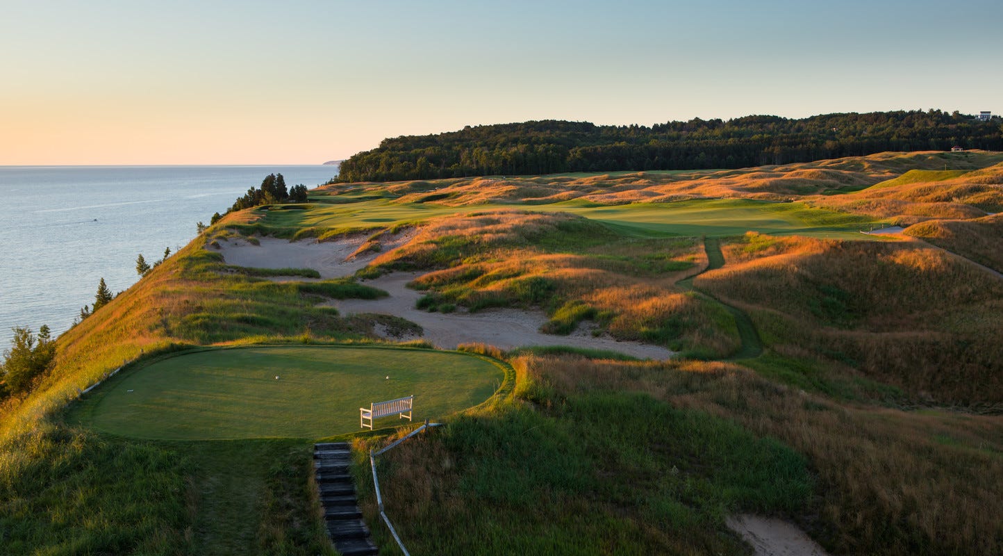 The Bluffs Course | Arcadia Bluffs