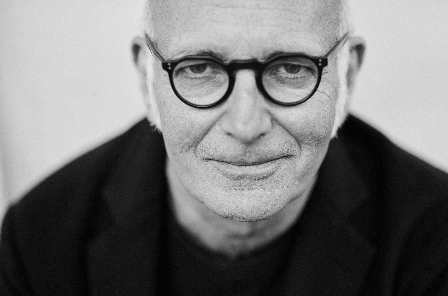 Composer and Pianist Ludovico Einaudi Signs New Worldwide Deal With Decca  Records | Billboard