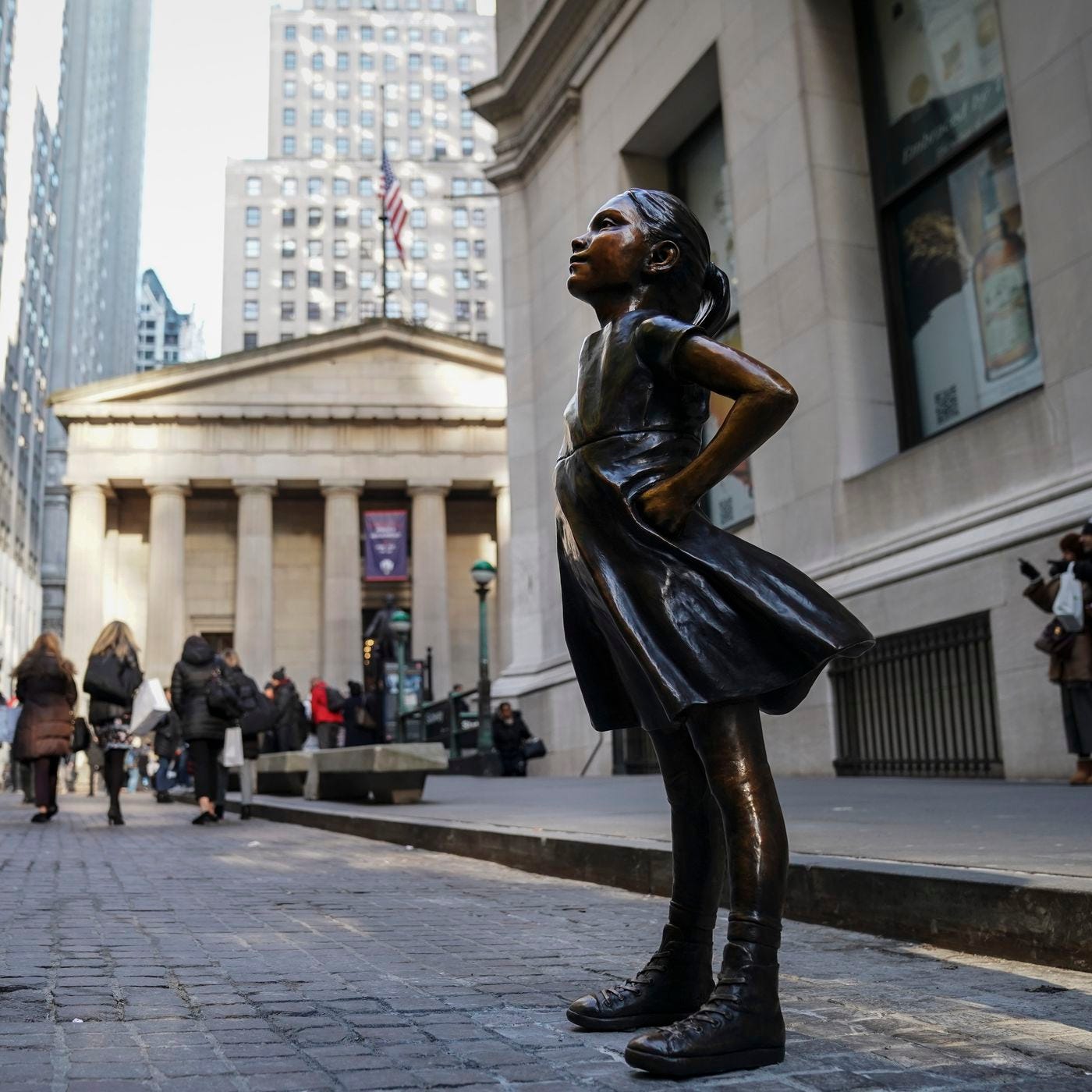 Wall Street's Fearless Girl: State Street isn't always pro-woman - Vox