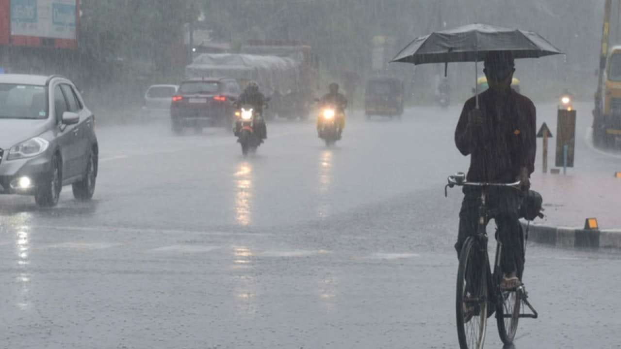 IMD Alert! Heavy rains likely in THESE states, UTs tomorrow; snowfall in  Jammu and Kashmir on October 23