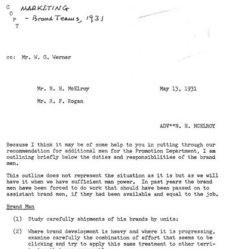 Imagem reproduz trecho de memorando de McElroy à P&G, de 1931, um documento breve e formal, escrito em inglês e datilografado à máquina de escrever.