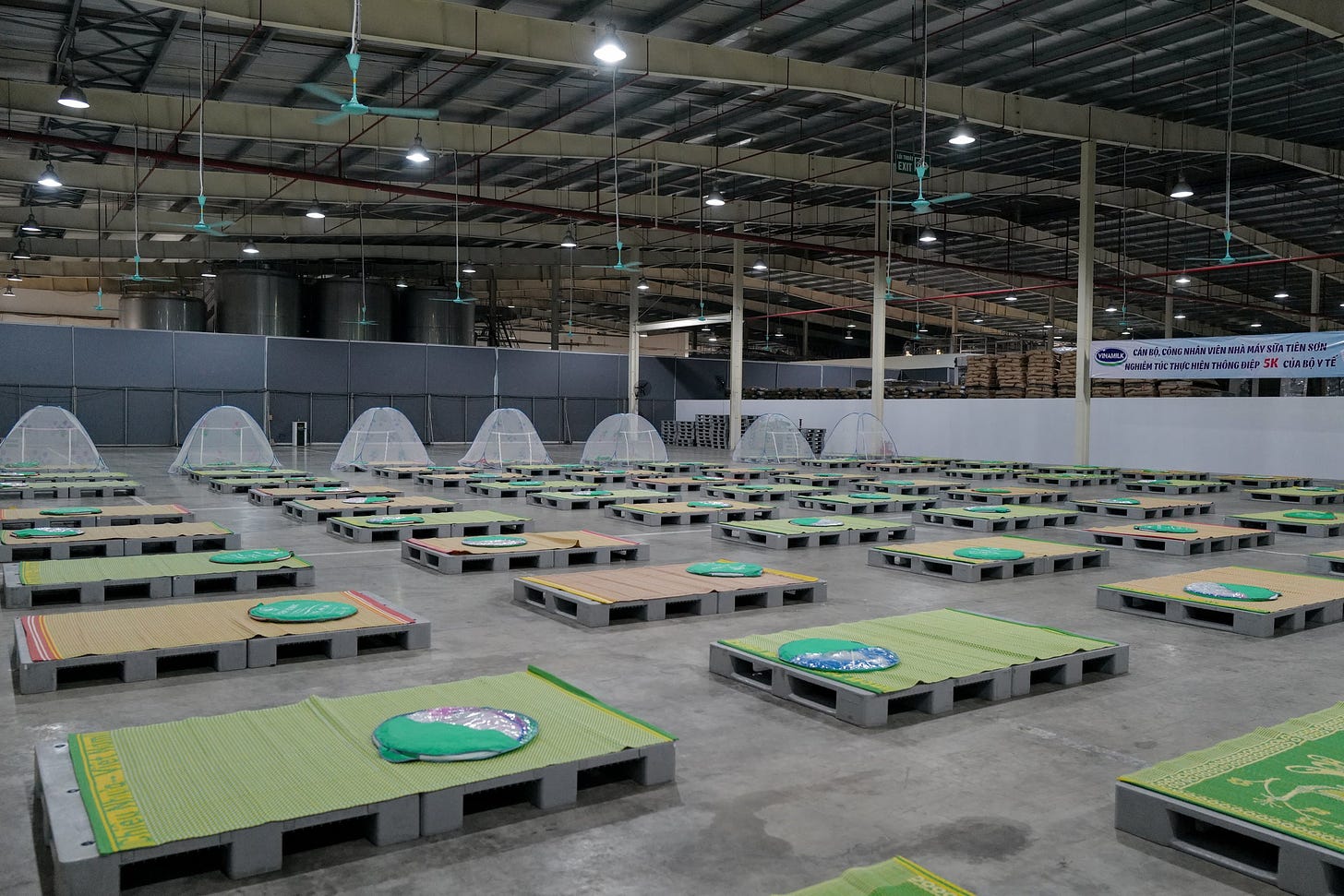 Factory prepare tents and sleeping mat for worker during social distancing:  VietNam