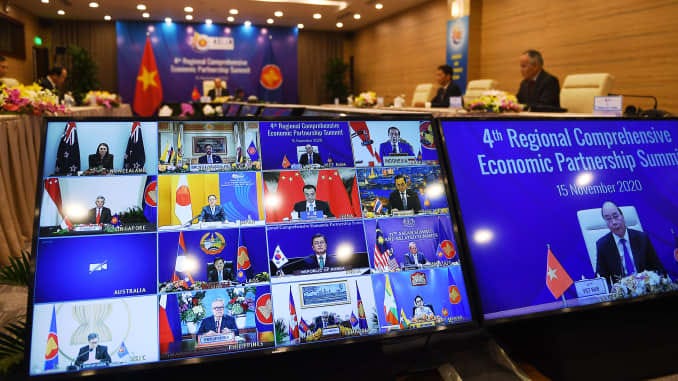 RCEP: 15 Asia Pacific countries including China sign world's largest trade  deal