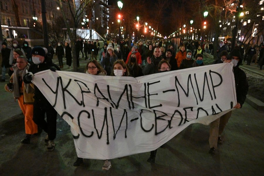 Photos: Anti-war Protests in Russia - The Atlantic