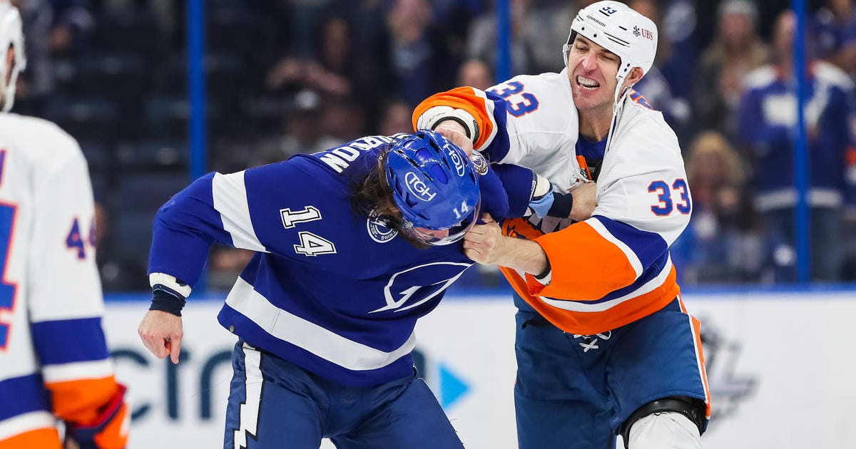 Islanders Continue Limping Toward UBS Arena Opening, Fall To Lightning In  ECF Rematch - CBS News