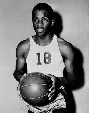 Doc Five: Best two-sport college football/basketball players – No. 5, Jackie  Robinson