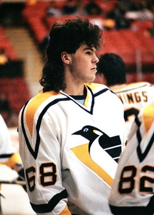 An Ode To Jaromir Jagr&#39;s Flawless Hair And Also His Hockey Playing Or  Whatever | Hockey hair, Pittsburgh penguins hockey, Hockey