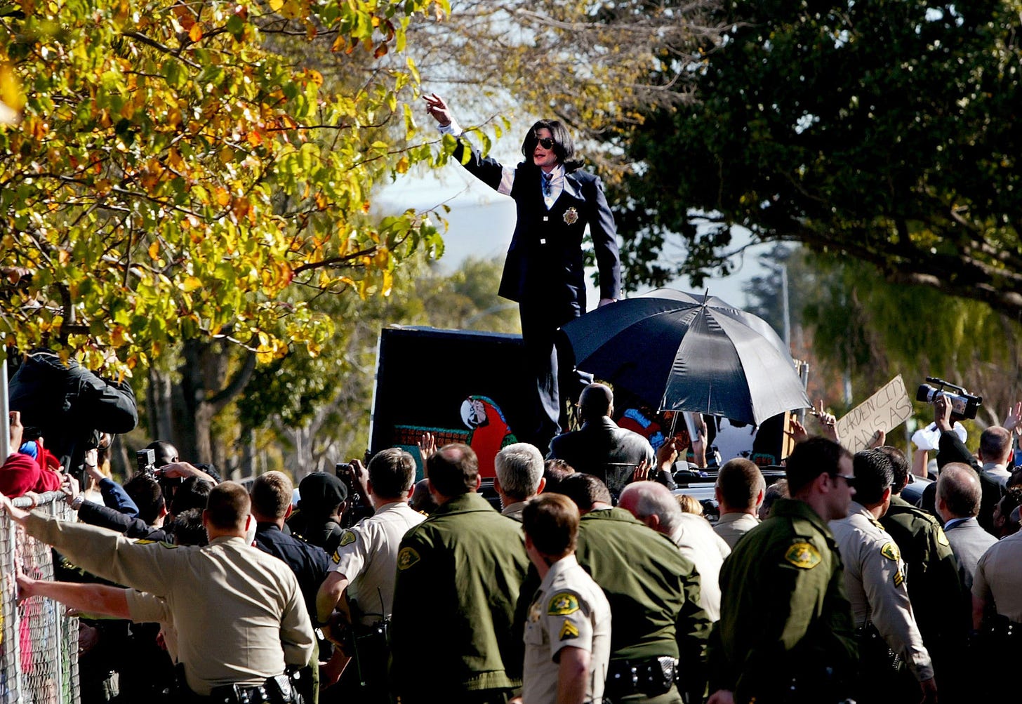 Michael Jackson's 2005 Child Molestation Trial from Leaving Neverland  Explained