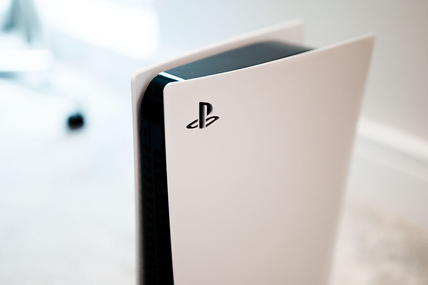Playstation 5 Sales Expected to Pick Up in 2021