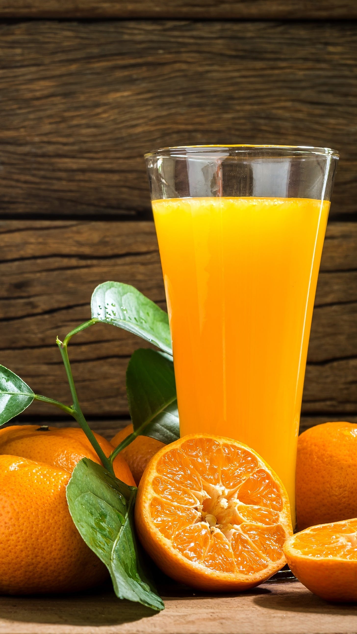 Orange Juice / Another dose of chemophobia -- this time in orange juice ...