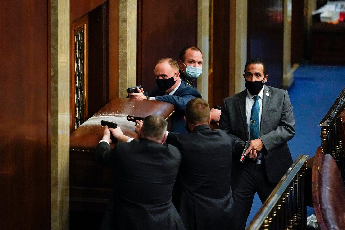 Photos: Pro-Trump Supporters Breach the Capitol Building – NBC4 Washington