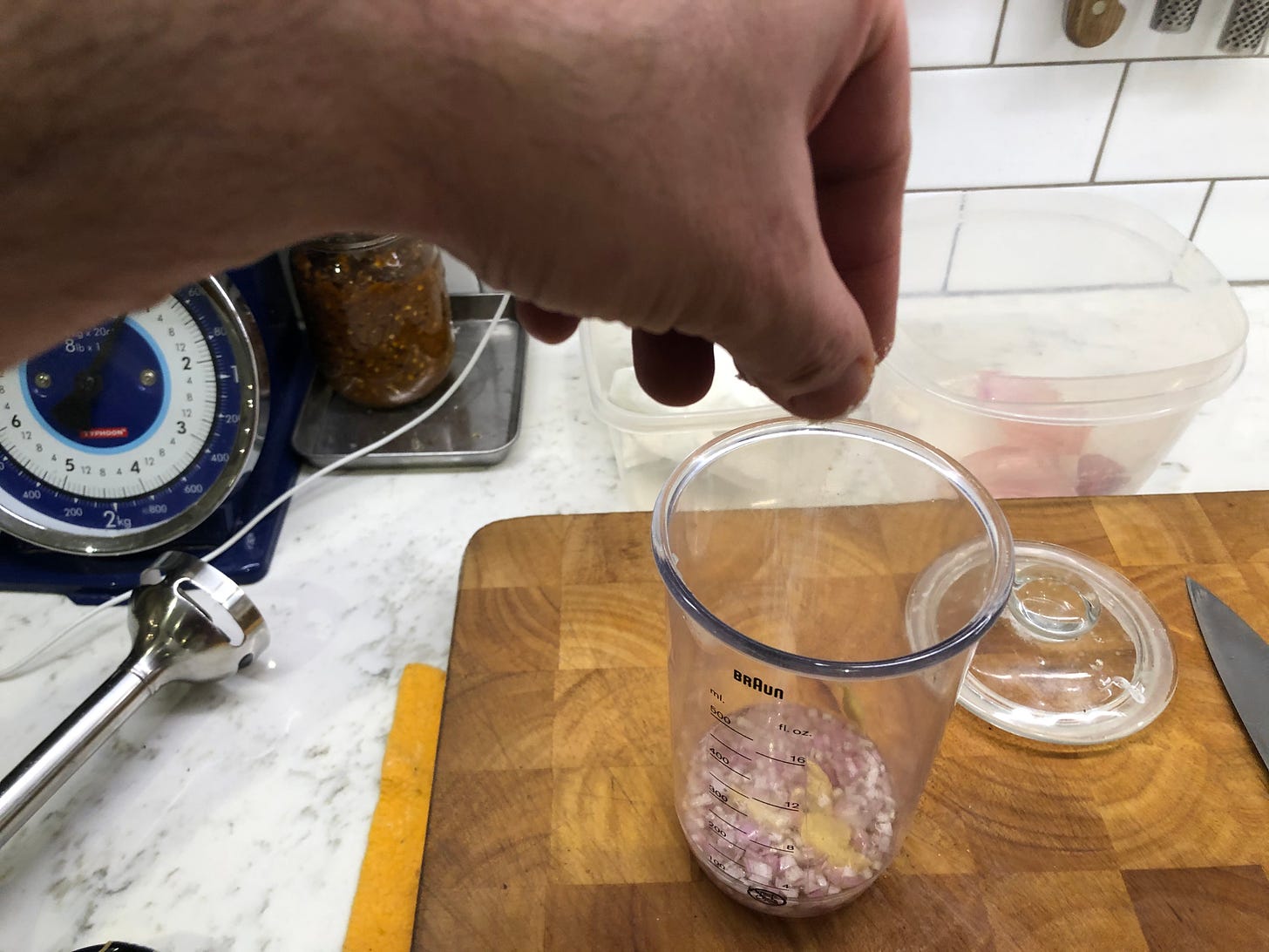 Salt added to vinegar mixture