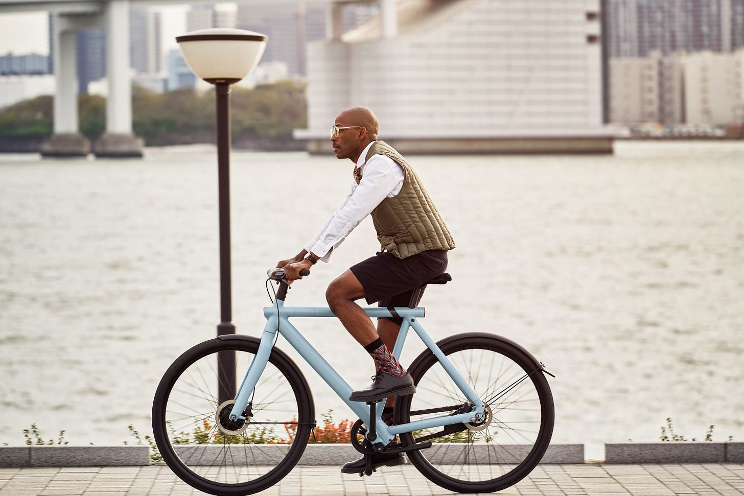 VanMoof tailor&#39;s own production to reduce e-bike sales price - Bike Europe